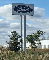 福特将奥克维尔装配厂的电动汽车生产推迟到2027年