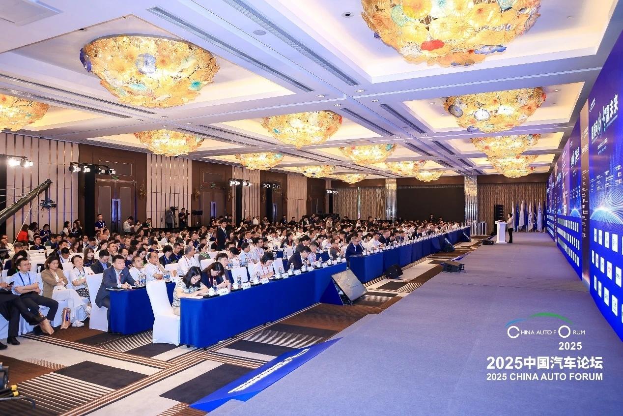 车企高管呼吁“反内卷”、正视智驾差距！  中汽